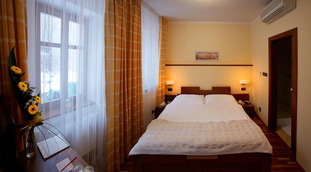 Hotel Penzion Na Hrade Ołomuniec Pokój zdjęcie